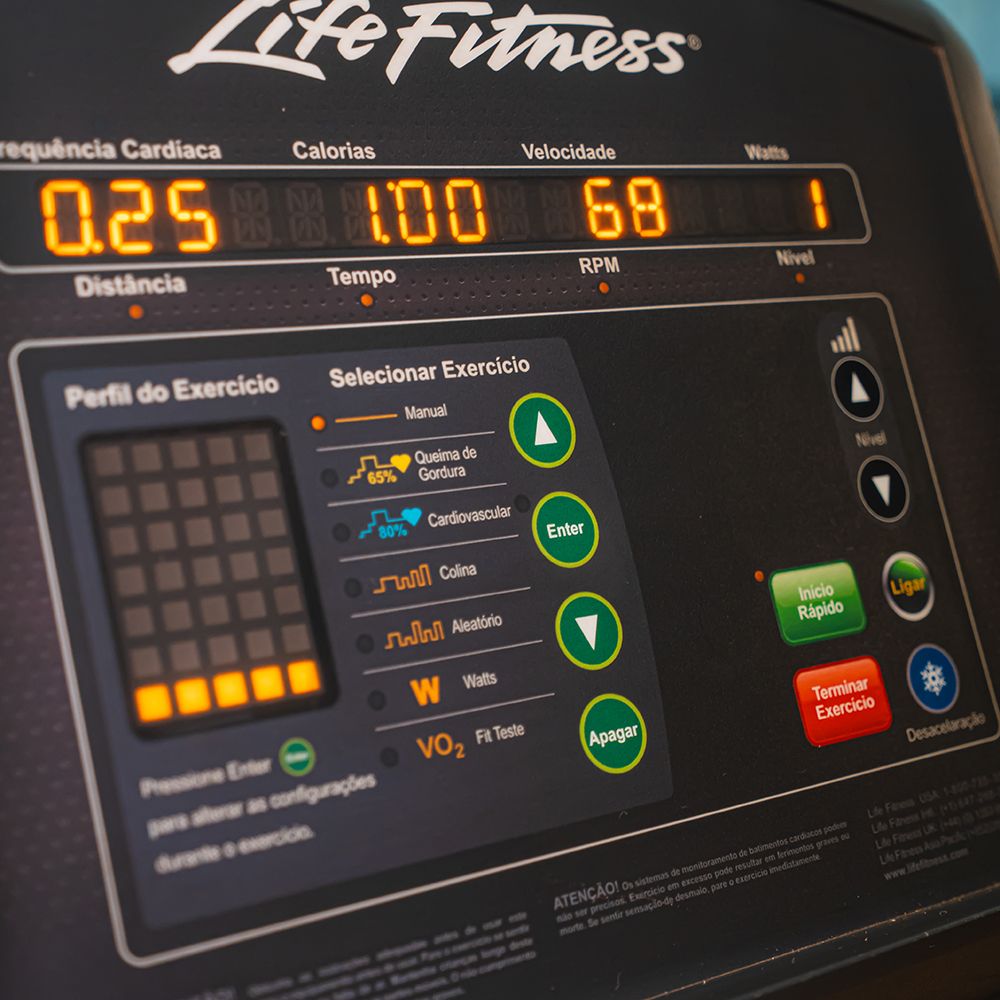 Bike Vertical Life Fitness Activate thumb 3