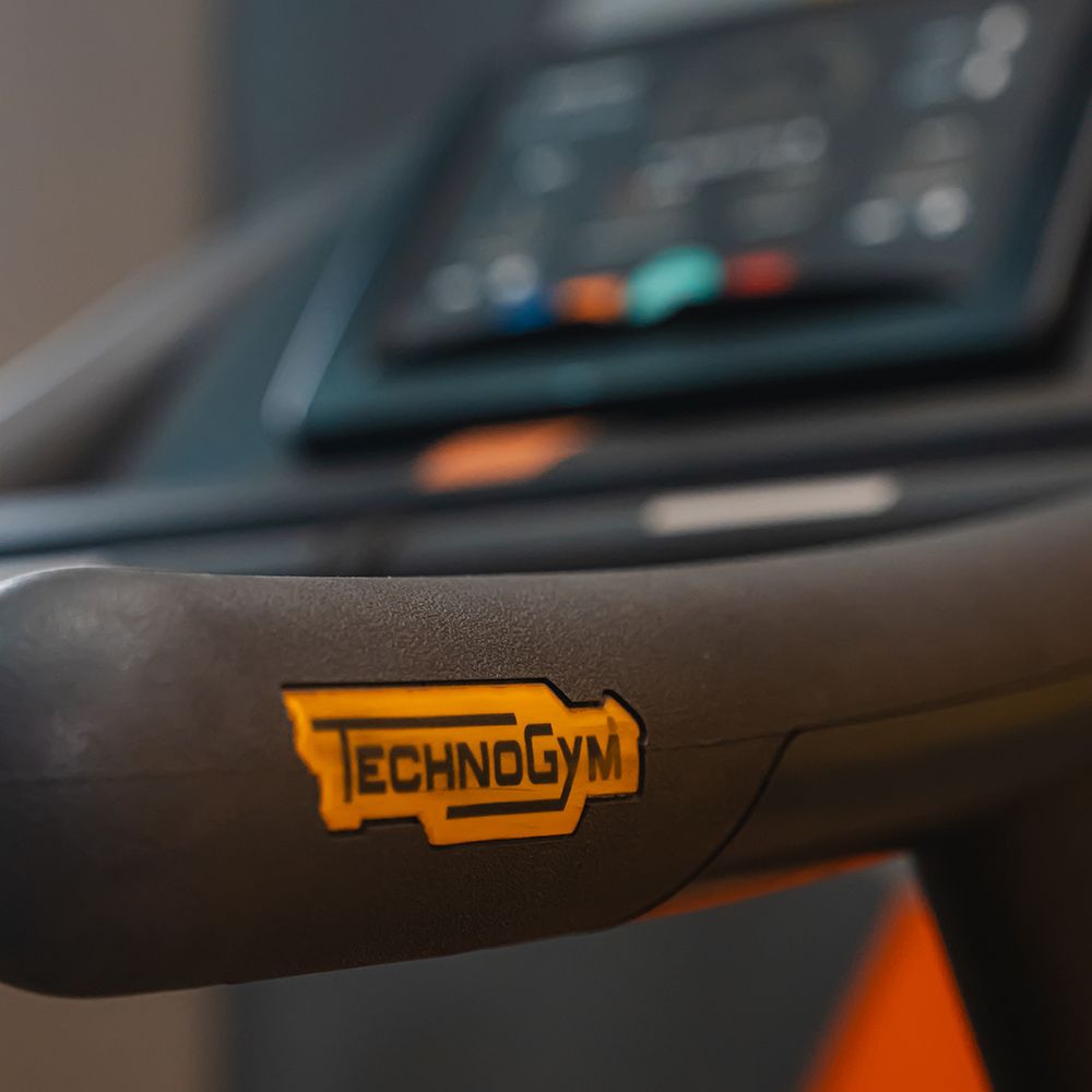 Esteira Technogym JOG500 thumb 4