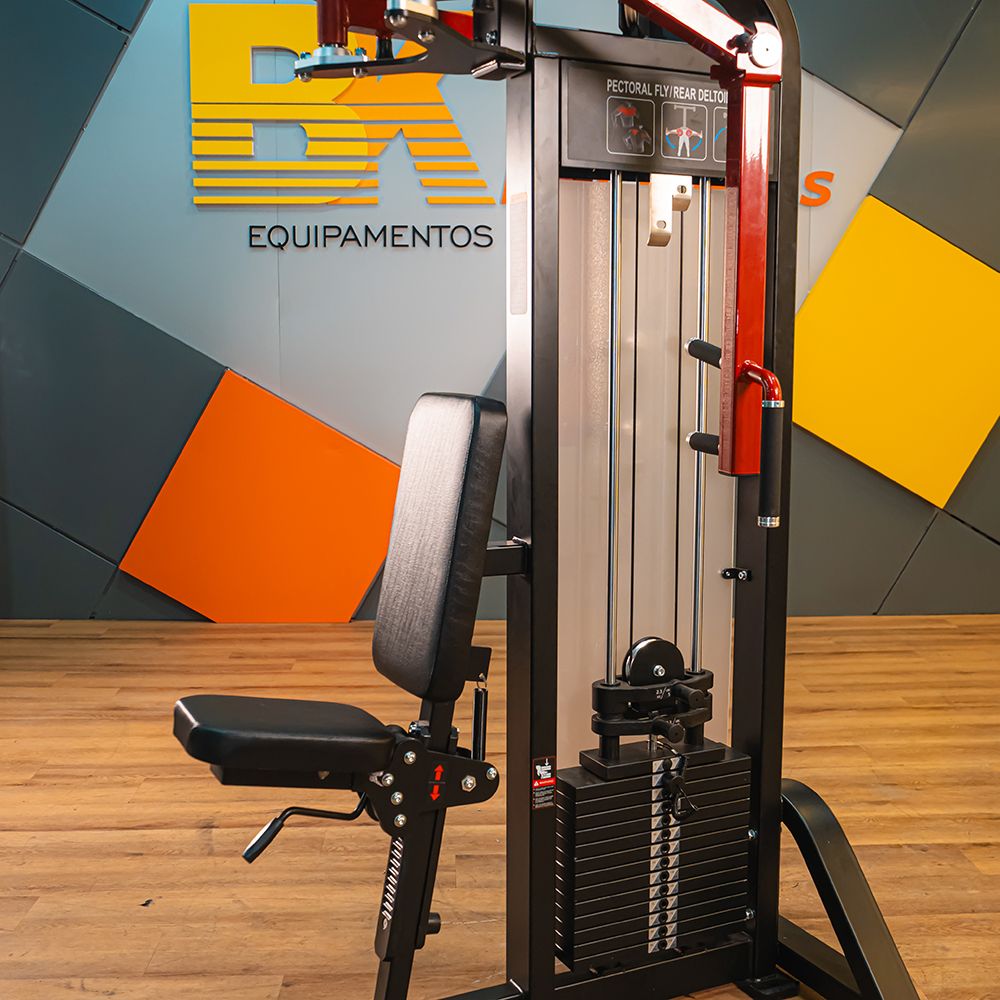 Peck Deck com Dorsal Omega